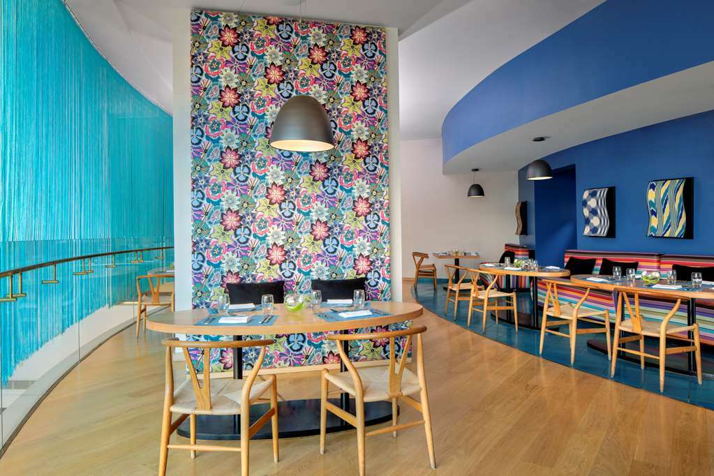 Symphony Style Hotel Kuwait 쿠웨이트 레스토랑 사진